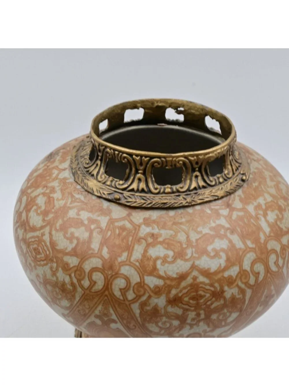 The Great Indoors Ginger Jar Ornate Gold Base Crackle Glaze Pattern 10